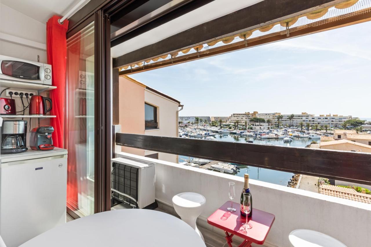Studio Vue Mer Panoramique, Piscine Port Venus Village Naturiste Агд Екстер'єр фото